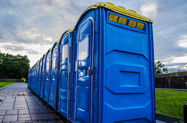 Porta potty delivery and setup in Lyons, NJ